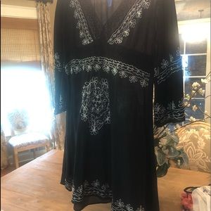 Island beach light weight dress/swim cover up.